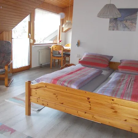 アパート Haus Am Bluetenweg