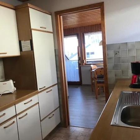 Haus Am Bluetenweg アパート *